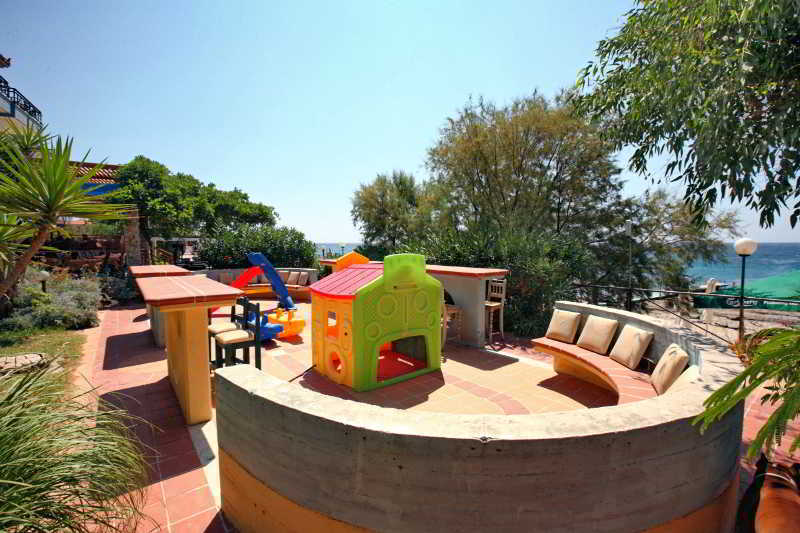 Pebble Beach Hotel Plomari Exterior foto