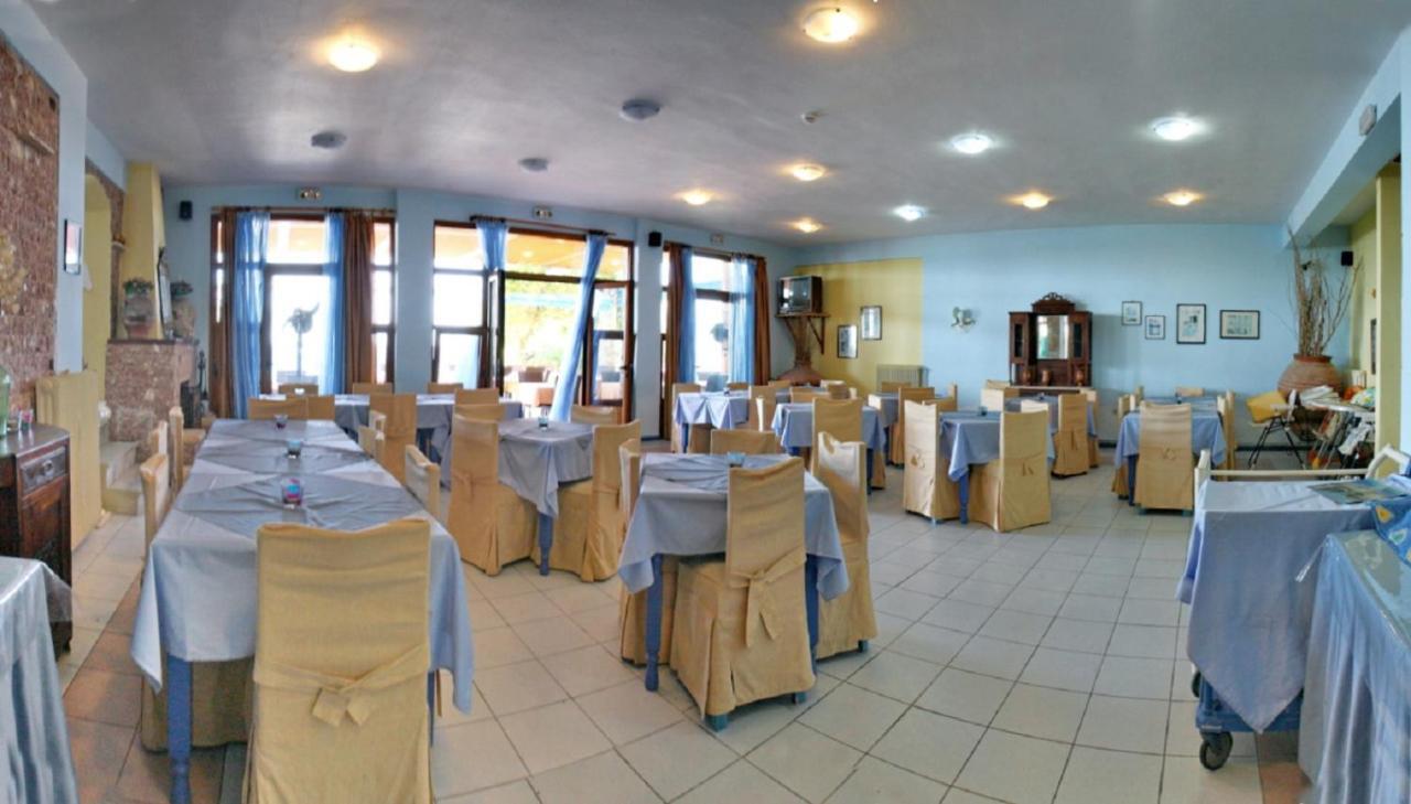 Pebble Beach Hotel Plomari Exterior foto